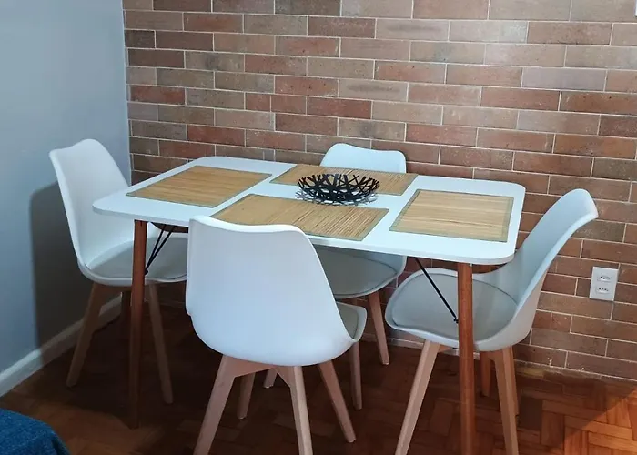 Quadra Praia! Loft Industrial Requintado Novo Para 4 Pessoas Vizinho Copacabana Palace!
